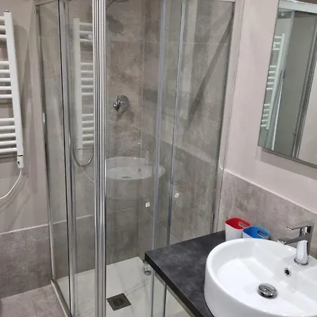 Апартаменты 33