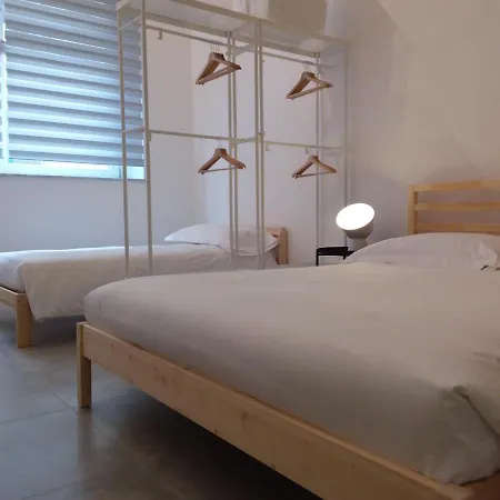 Apartamento 33 *